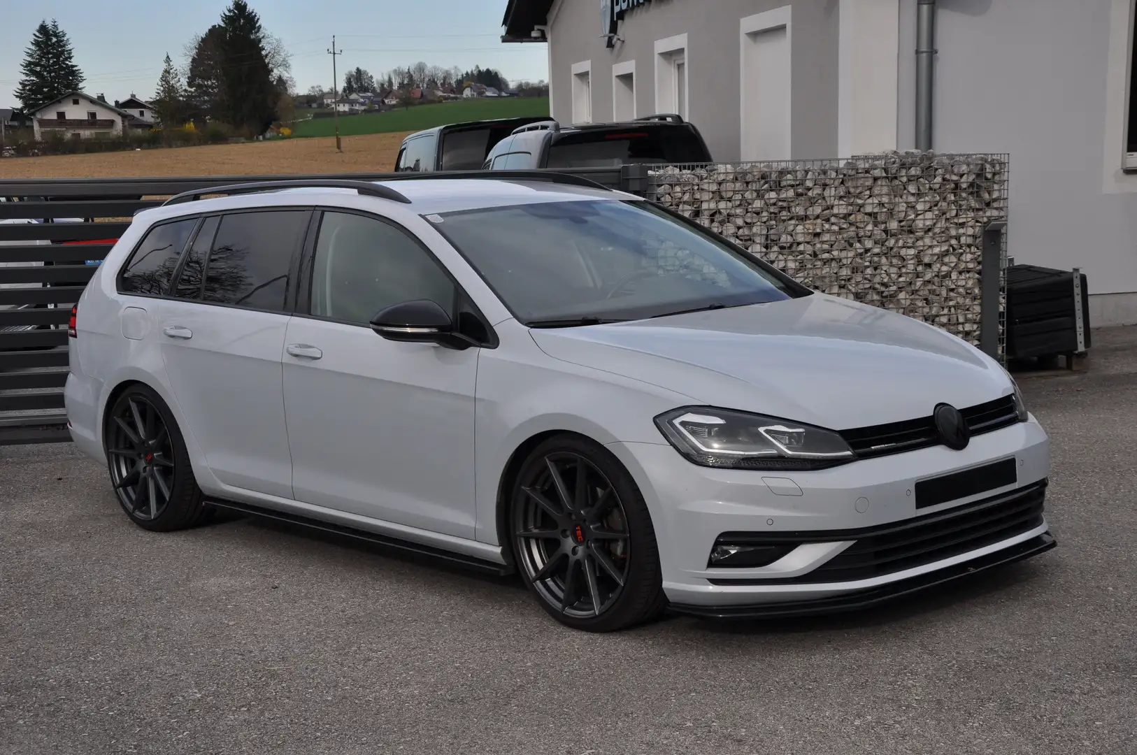 Volkswagen Golf Golf Highline 2,0 TDI Highline 19Zoll KW Maxton Weiß - 1