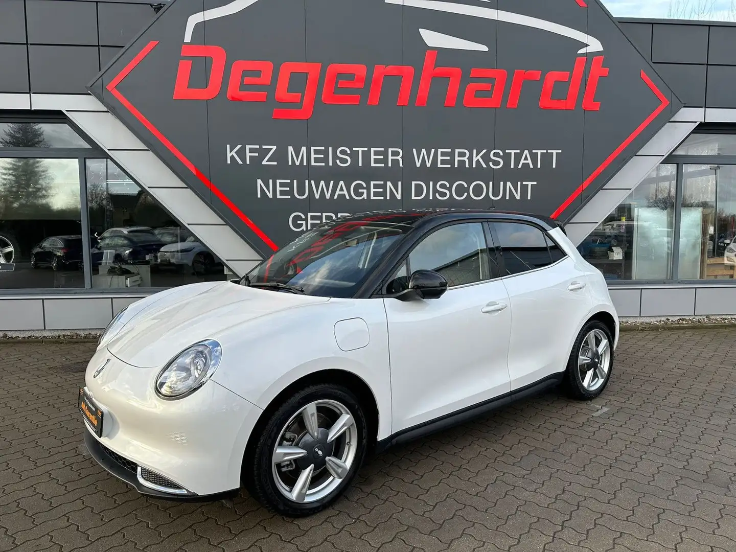 Ora Funky Cat 03 Funky Cat 400 Pro Navi ACC Weiß - 1