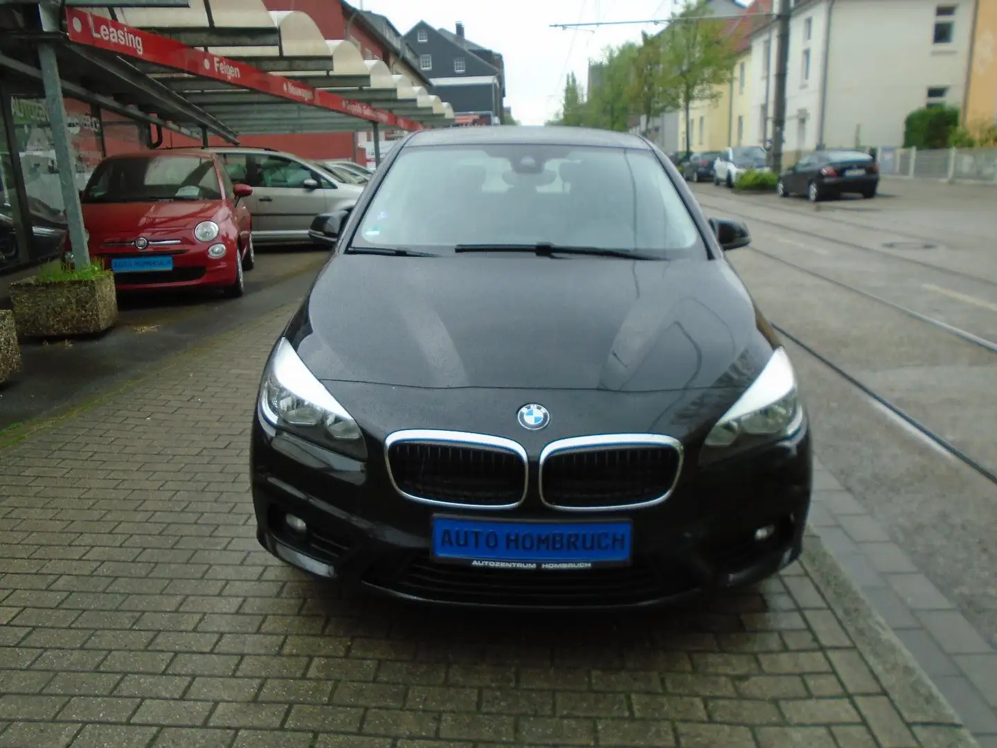 BMW 218 218i Advantage 1. Hand Schwarz - 2