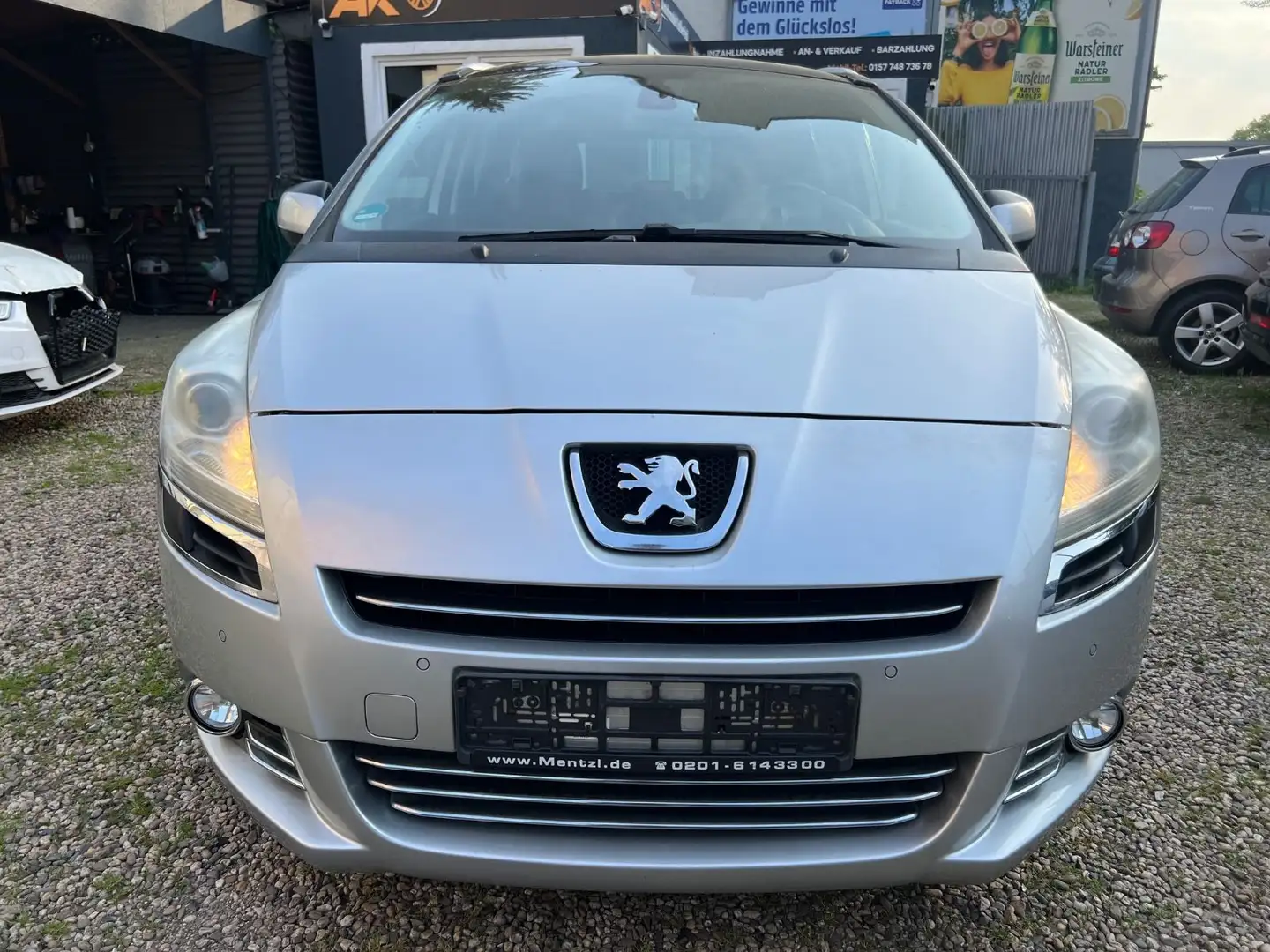 Peugeot 5008 Platinum 1.6 *HEADUP-DISPLAY*93 TKM*KLIMA* Grau - 2