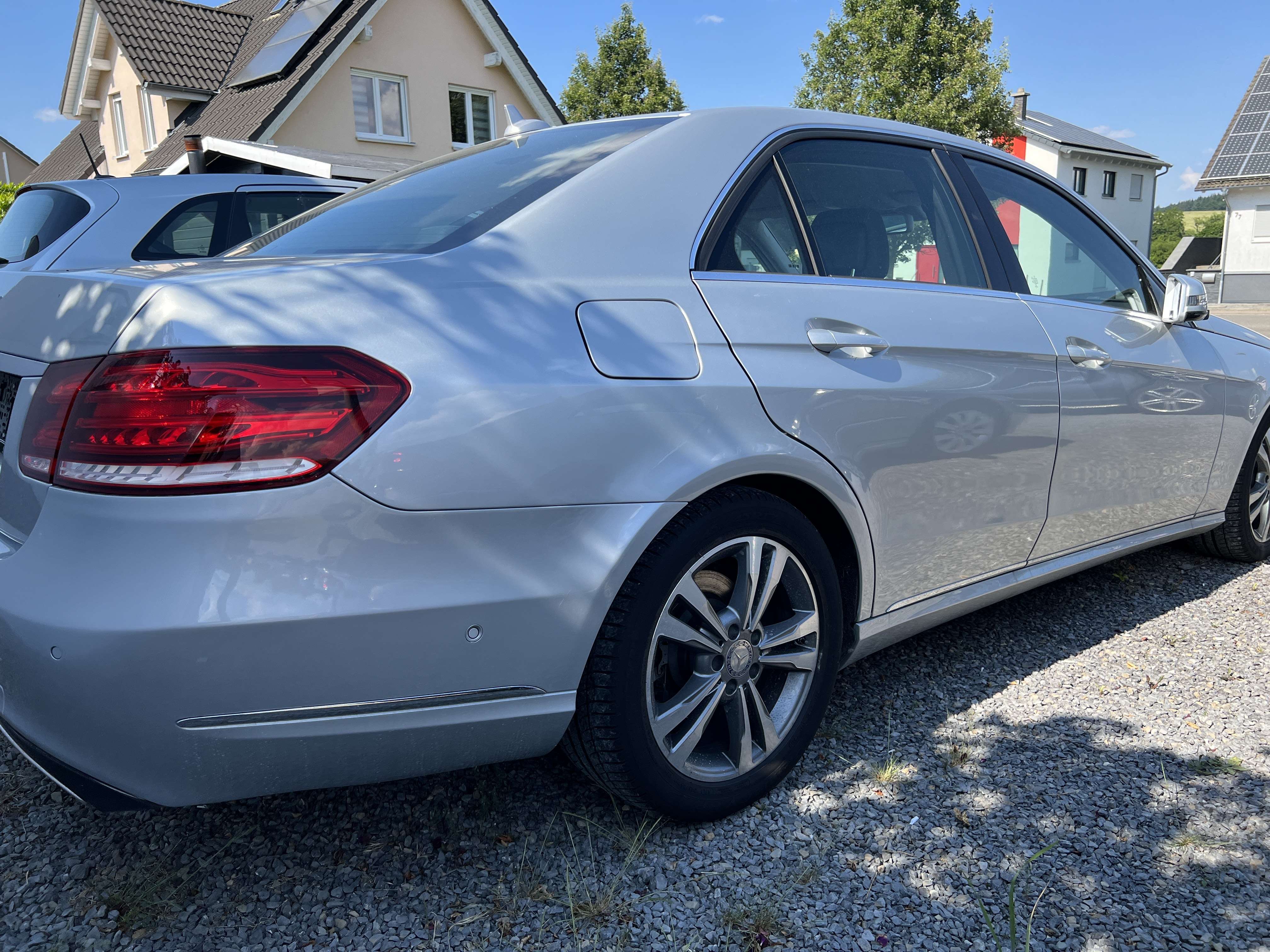 Mercedes-Benz E 250