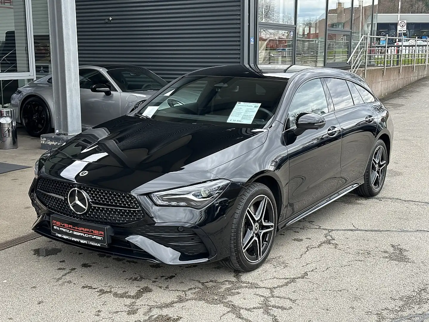 Mercedes-Benz CLA 250 e PHEV Shooting Brake Entry 15,6kWh Aut. Faceli... Schwarz - 1