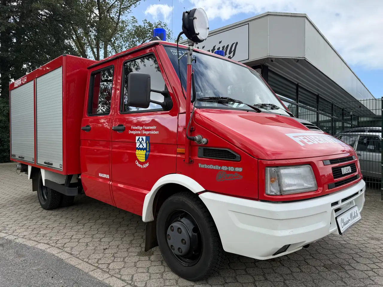 Iveco Daily 49-10 Turbo D Classic Feuerwehr TSF *nur 16.400 km*HU 1/2028*AHK*6 Sitze*, foto 3