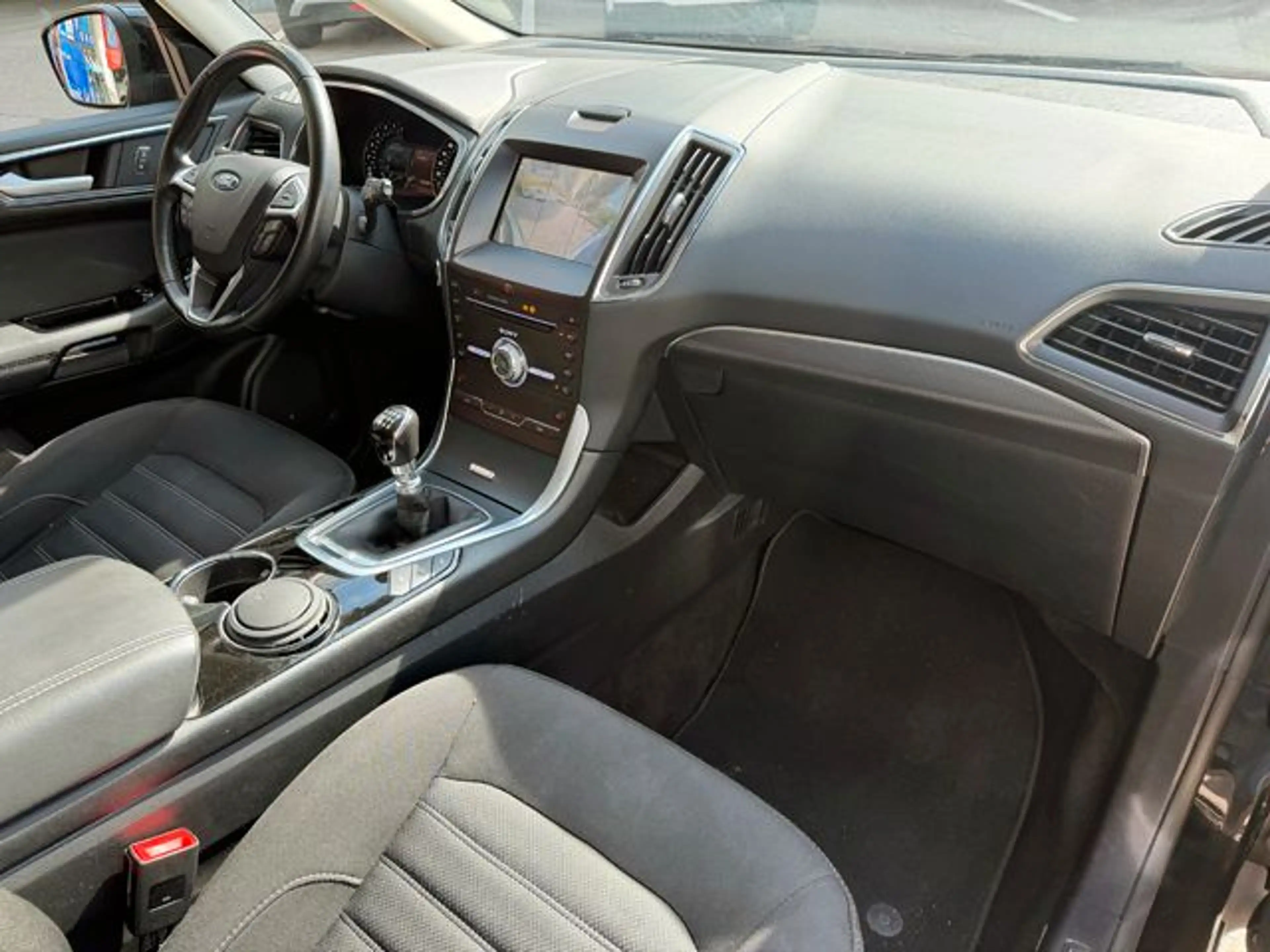 Ford Galaxy 2.0D Titanium Navi/AHK/LED/SHZ/7-Sitzer — photo 11