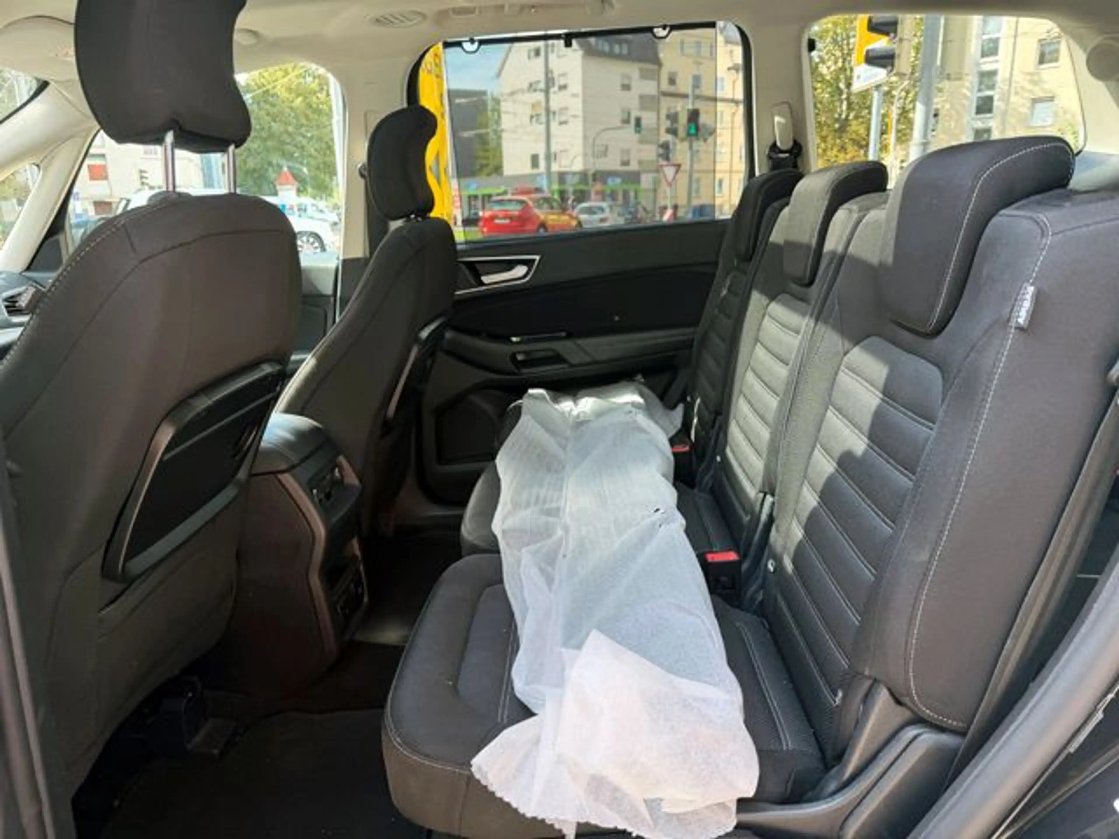 Ford Galaxy 2.0D Titanium Navi/AHK/LED/SHZ/7-Sitzer — photo 13