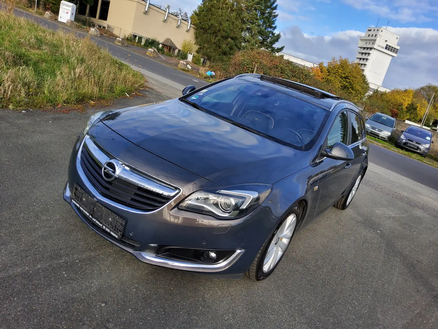 Opel Insignia Sport Grau - 2