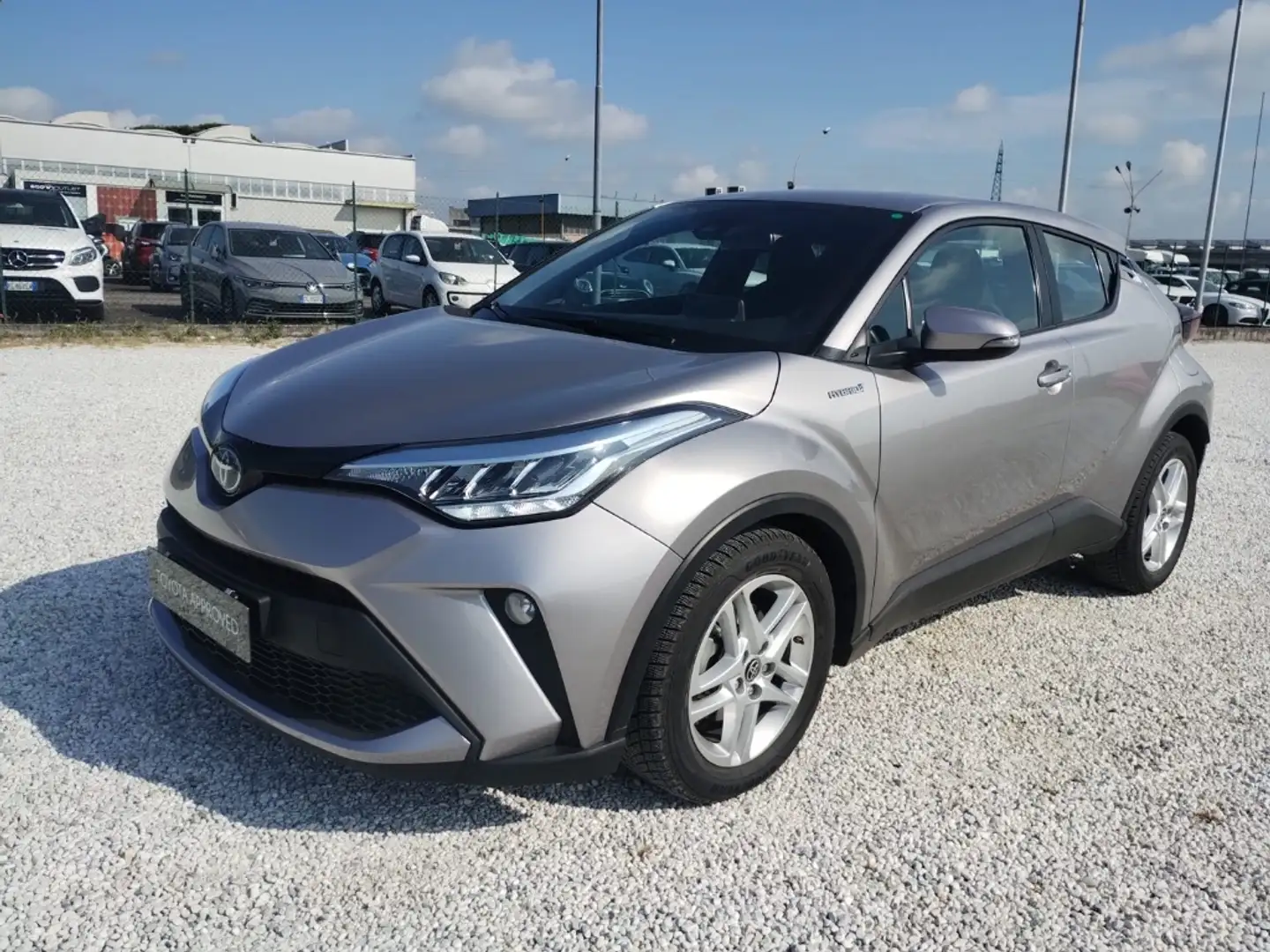 Toyota C-HR 1.8 Hybrid Business Grigio - 1