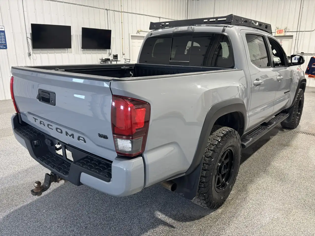 Toyota Tacoma снимка Toyota Tacoma