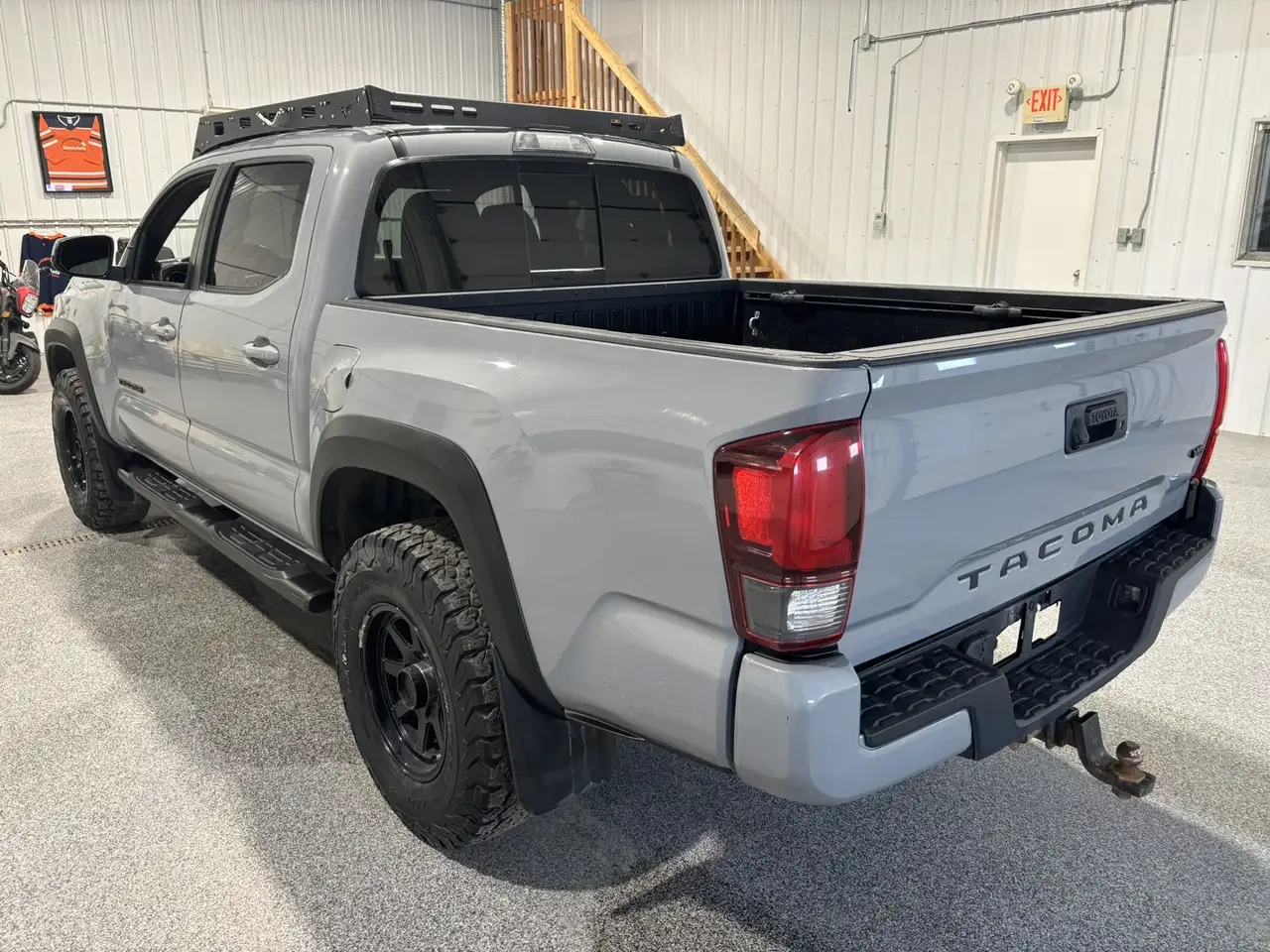 Toyota Tacoma снимка Toyota Tacoma