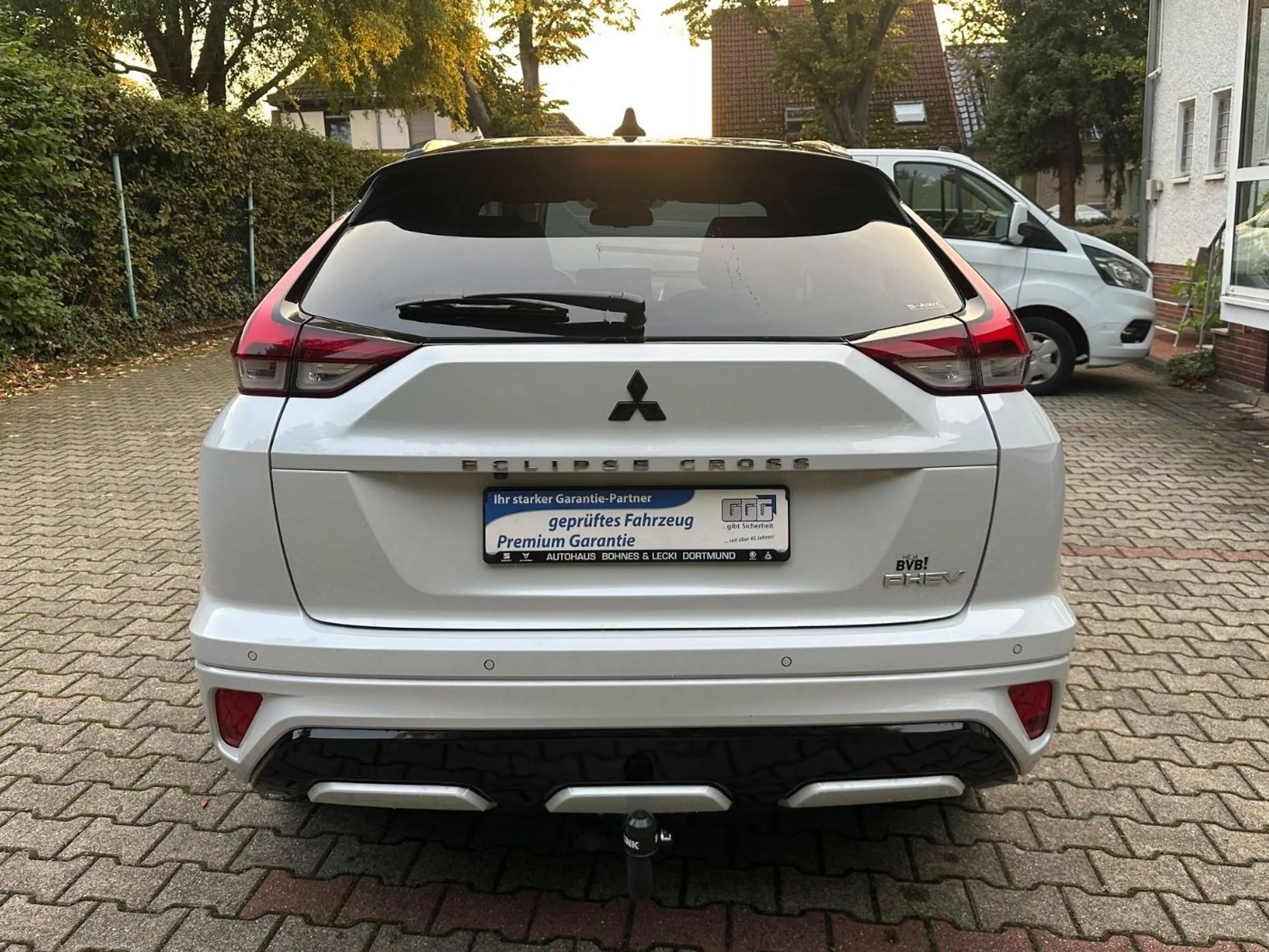 Mitsubishi Eclipse Cross /Plus Select Black Hybrid 4WD — photo 7