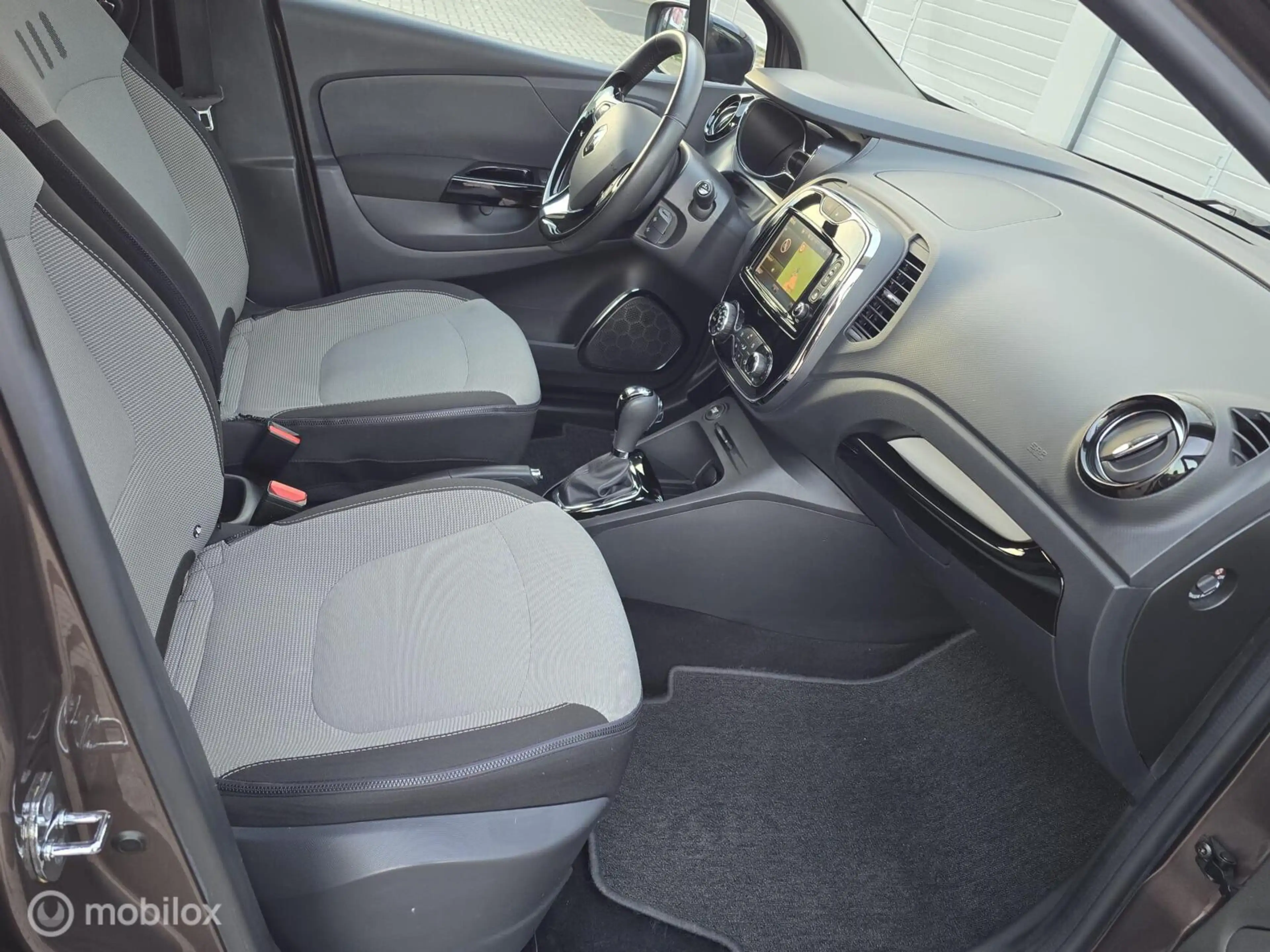 Renault Captur 1.2 TCe Helly Hansen | Automaat | Trekhaak — photo 14