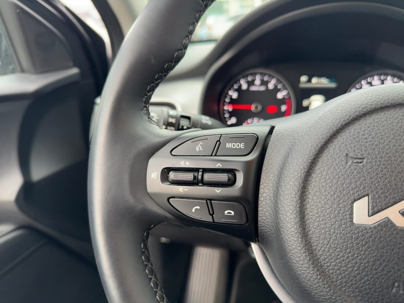 Kia Stonic 1.0 DCT Vision — photo 12