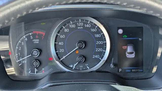 Toyota Corolla view 9