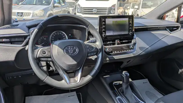 Toyota Corolla view 5