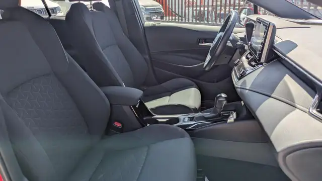 Toyota Corolla view 12
