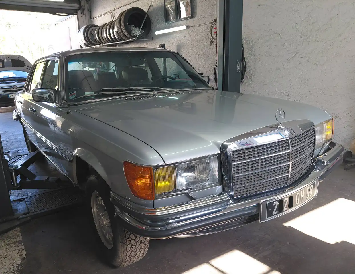 Mercedes-Benz 450 SEL, foto 1