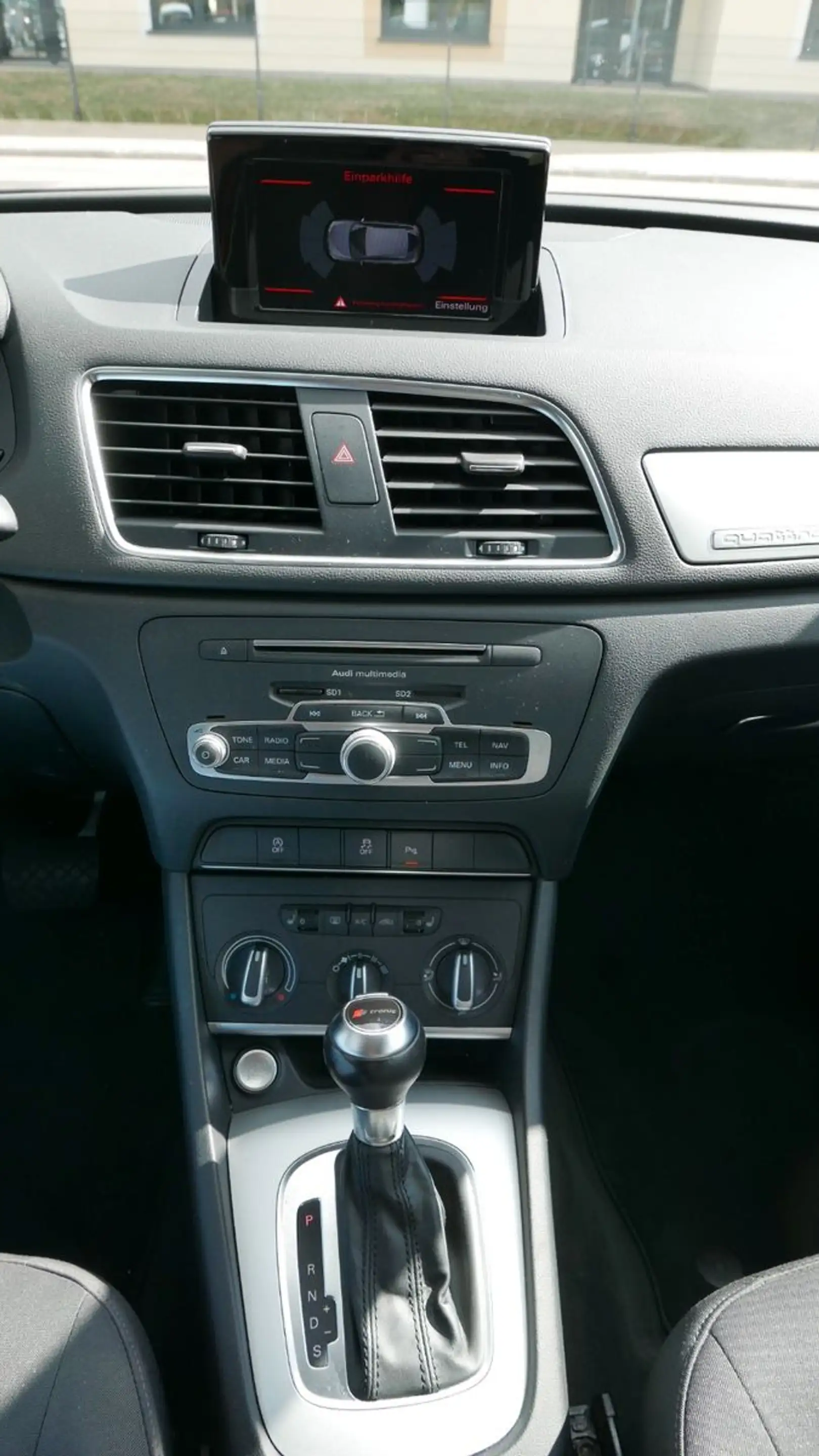 Audi Q3 2.0 TDI quattro/AUTOMATIK/XENON/NAVI — photo 22