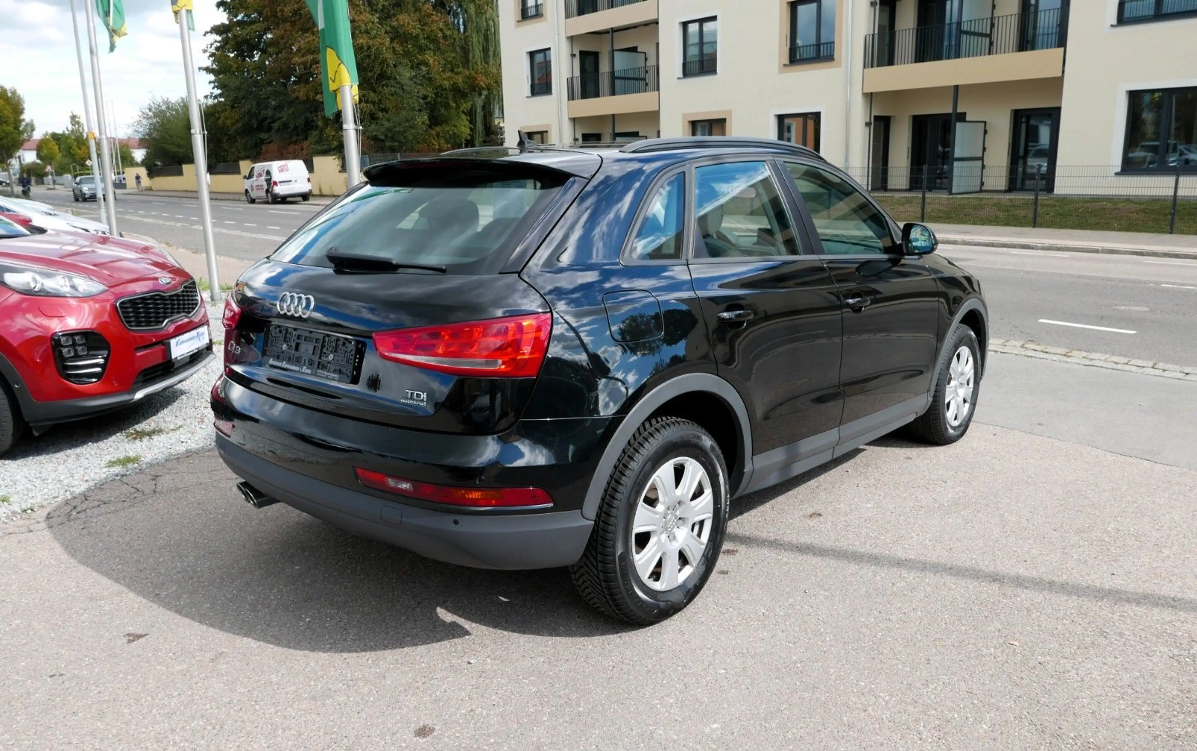 Audi Q3 2.0 TDI quattro/AUTOMATIK/XENON/NAVI — photo 7