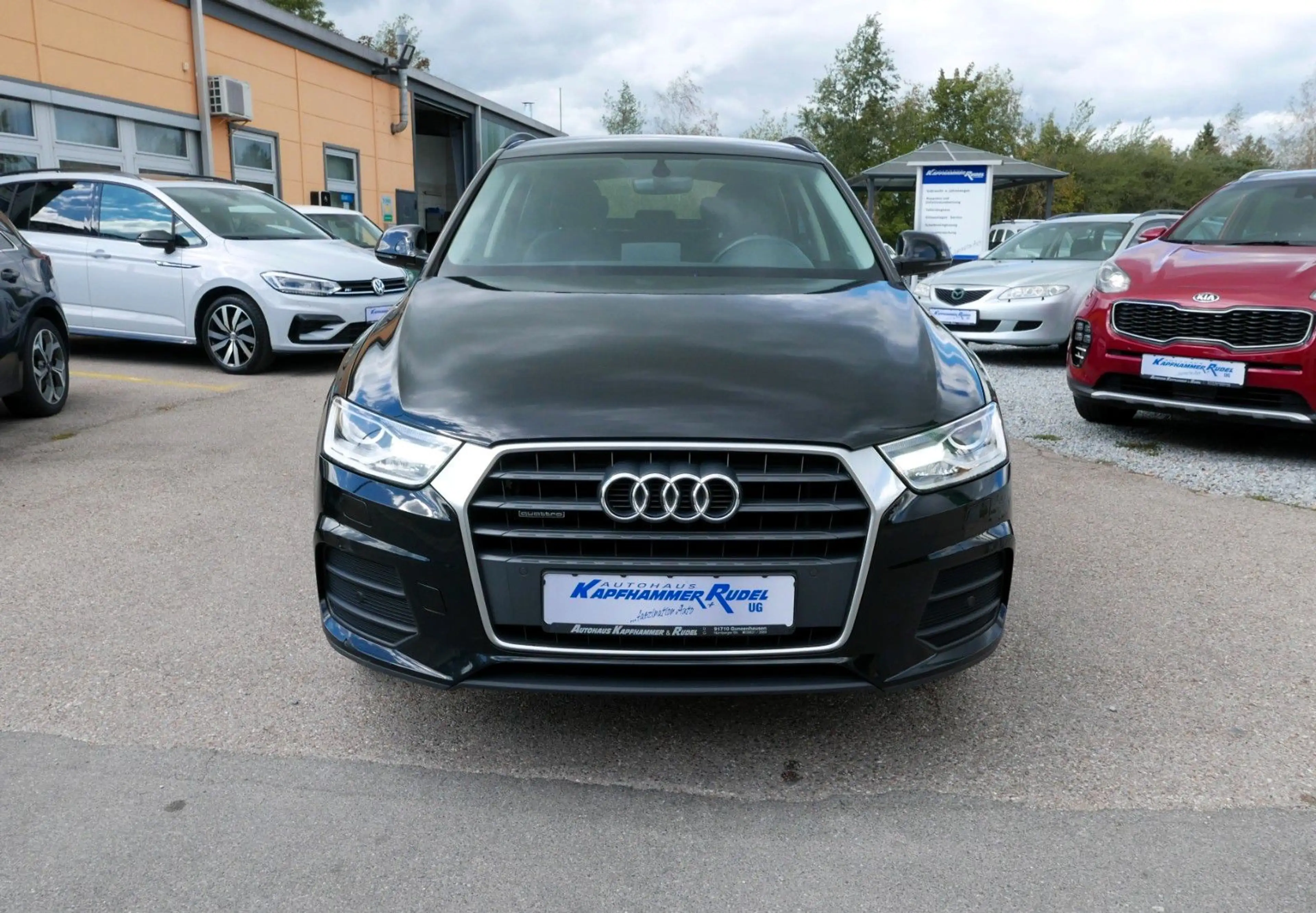 Audi Q3 2.0 TDI quattro/AUTOMATIK/XENON/NAVI — photo 4