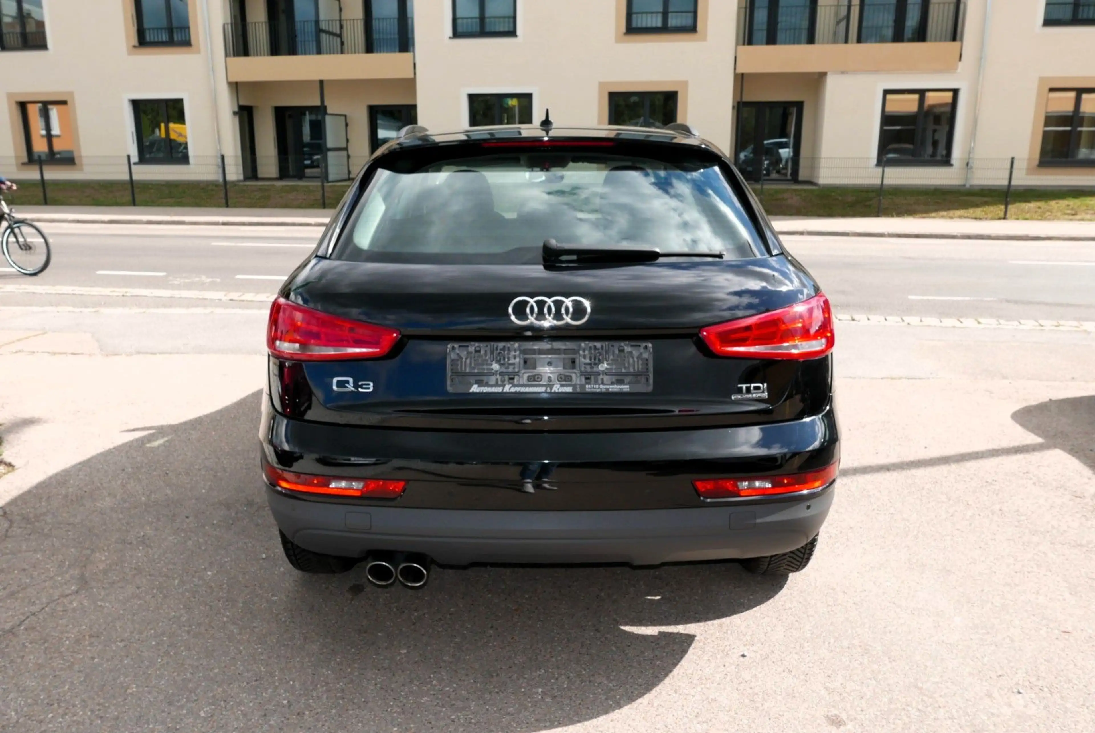 Audi Q3 2.0 TDI quattro/AUTOMATIK/XENON/NAVI — photo 9
