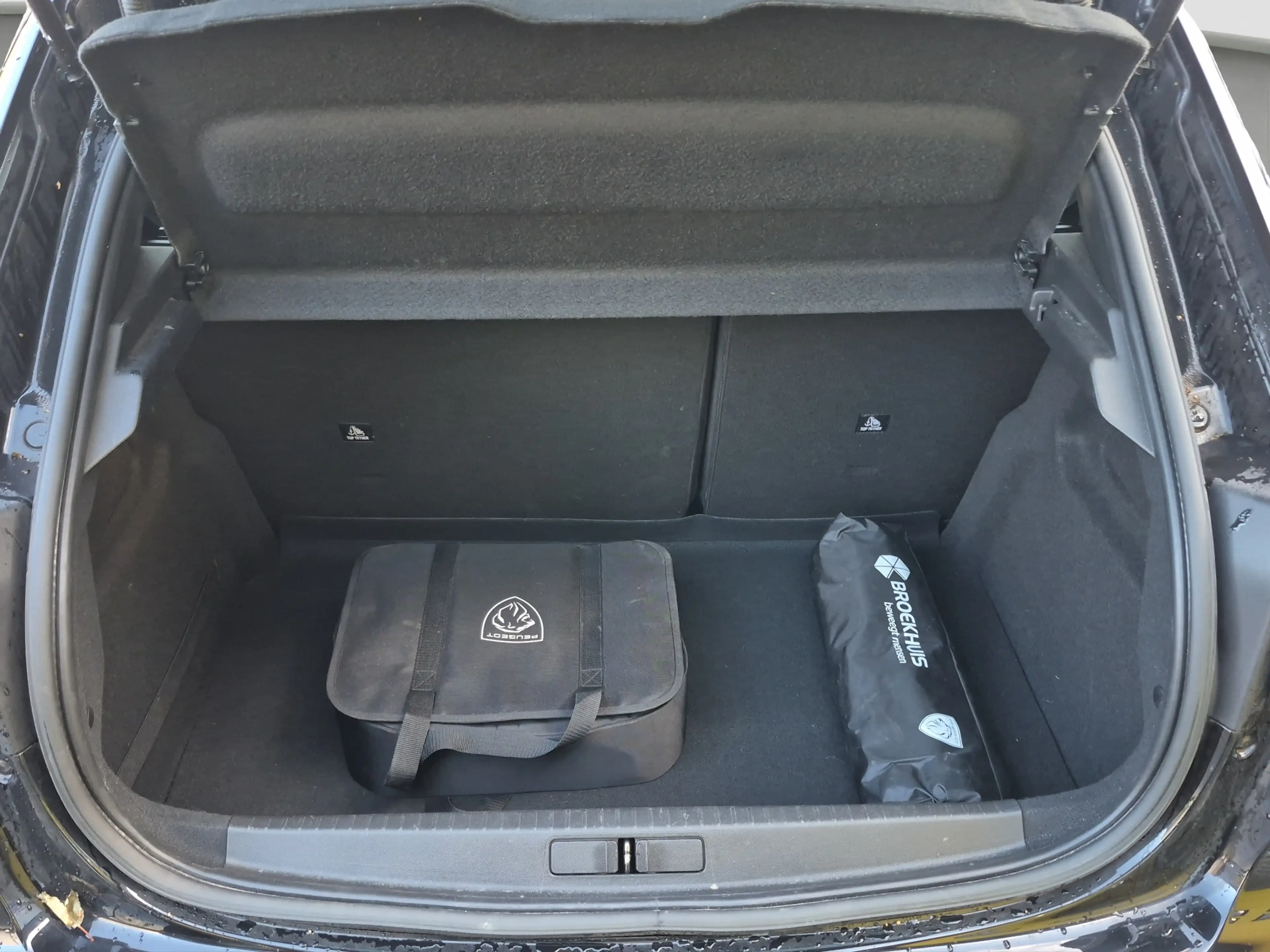 Peugeot e-208 EV Allure Pack 50 kWh 91,2% SOH | 3 Fase | Camera — photo 33