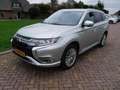 Mitsubishi Outlander 2.4 PHEV Intense AC CAMERA ** 12999 NETTO ** Gris - thumbnail 4