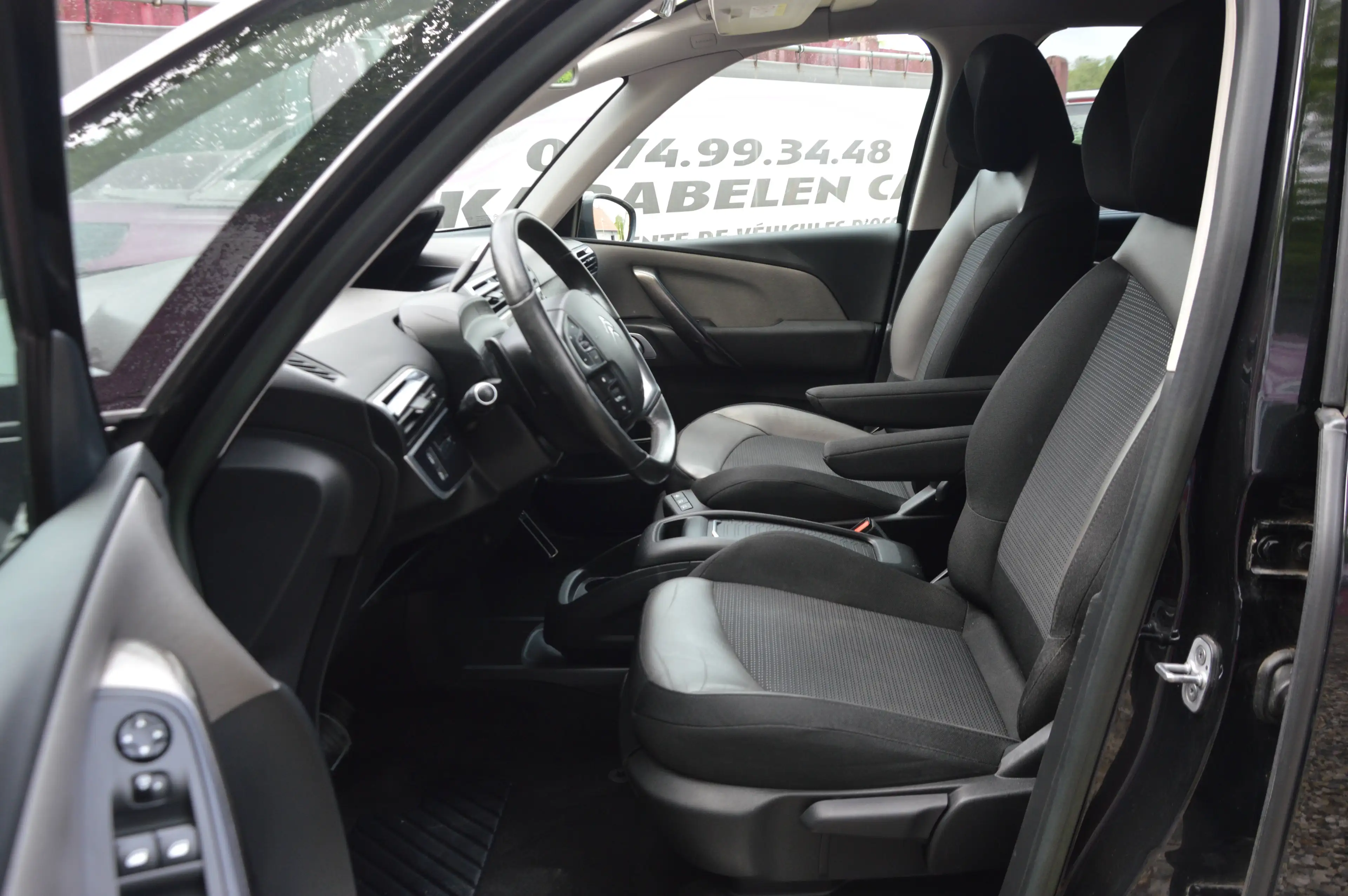 Citroen C4 Picasso 1.6e-HDi Exclusive BOITE AUT NAV CAM CLIM CRUIS 91.927KM — photo 8
