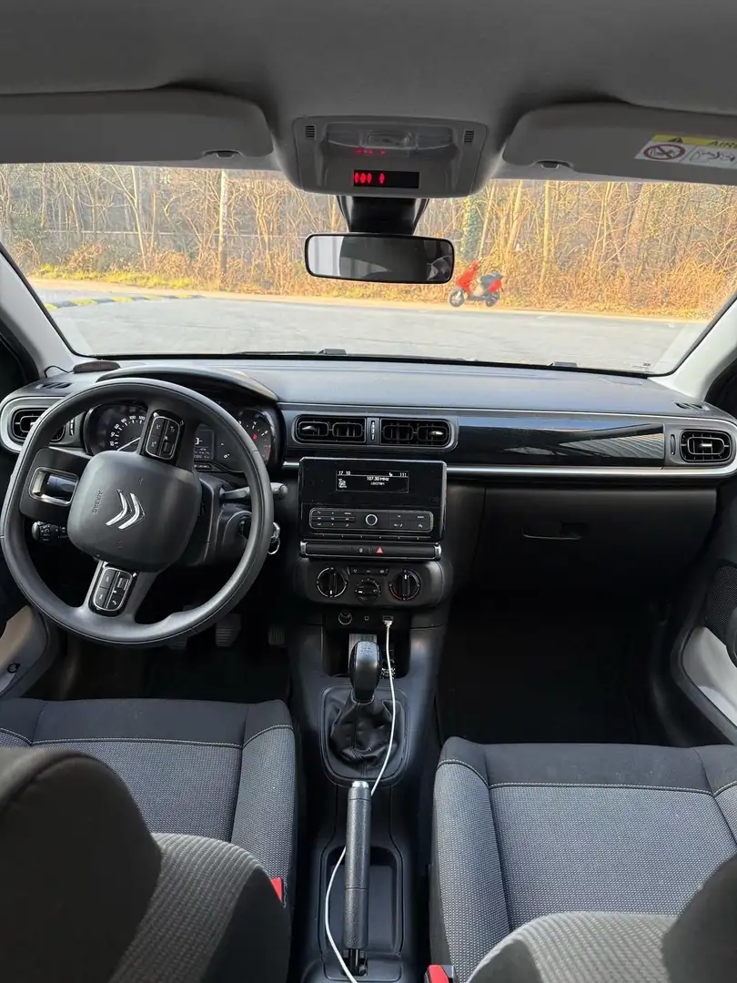 Citroen C3 1.2 PT Feel 105g Grijs - 2