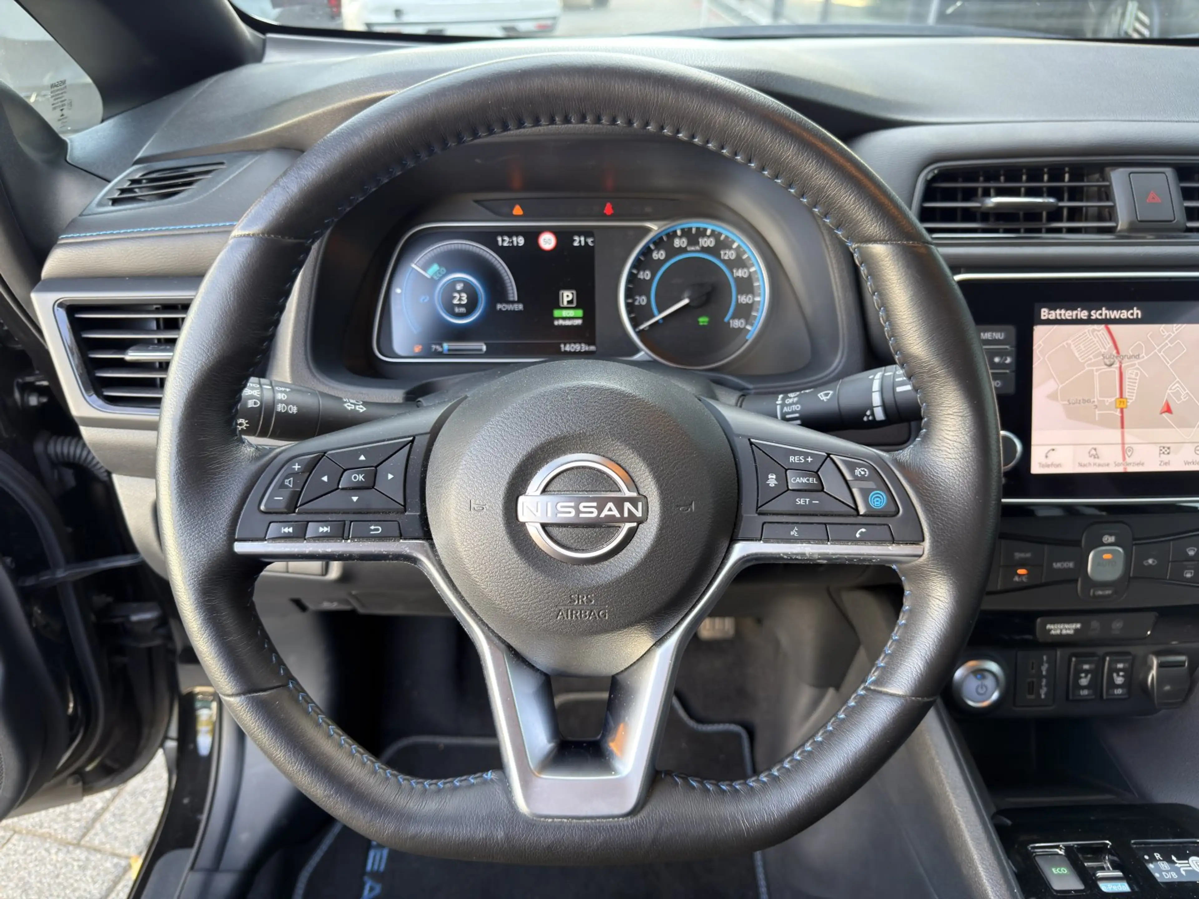 Nissan Leaf 40kWh N-Connecta/SOH 93,74%/WINTER+LED — photo 12