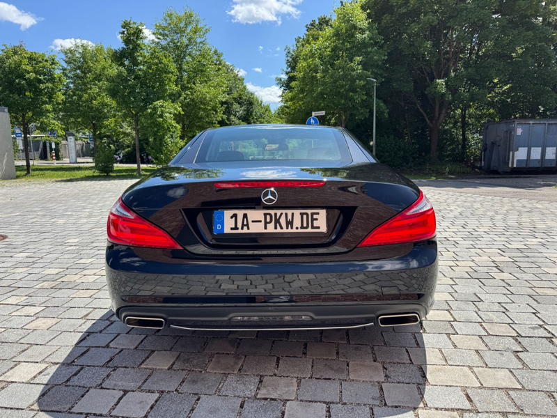 Mercedes-Benz SL 500 AMG Paket — photo 4