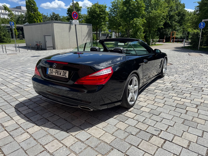 Mercedes-Benz SL 500 AMG Paket — photo 13