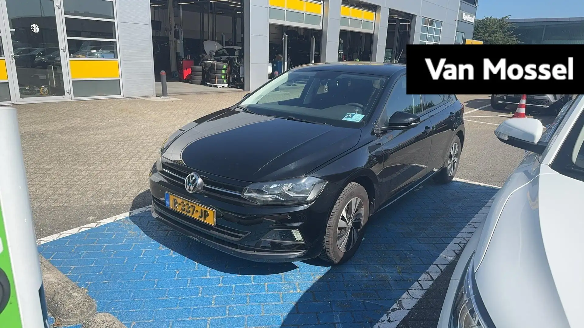Volkswagen Polo 1.0 TSI Comfortline | 95 PK | Automaat | Stoelverw Noir - 1