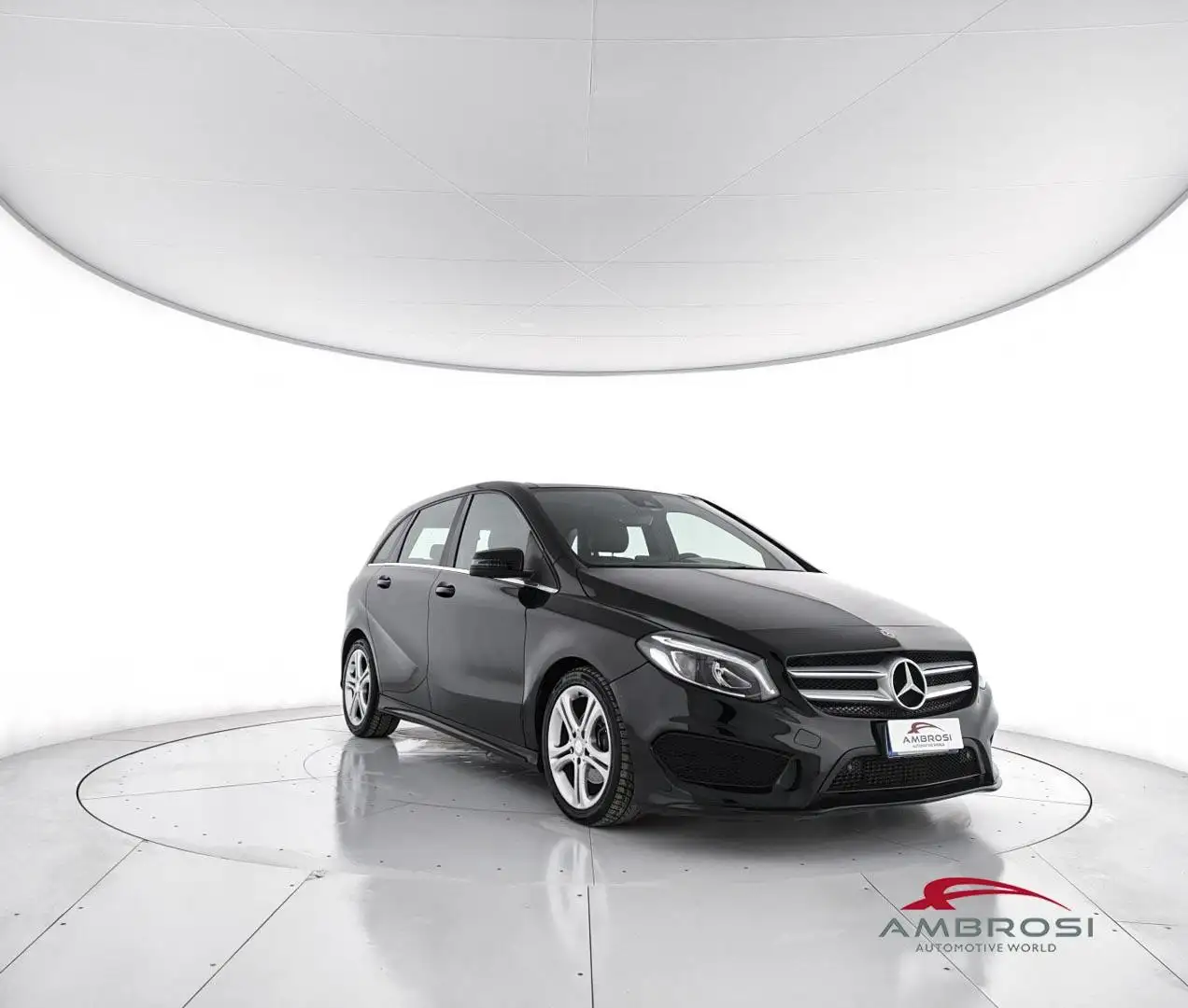 Mercedes-Benz B 180 180 d Automatic Premium Noir - 2