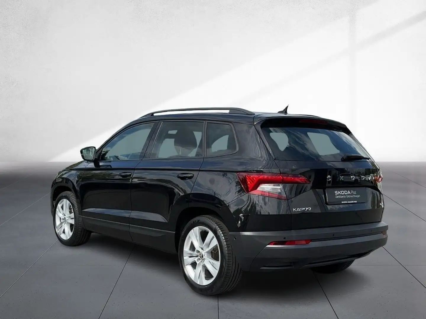 Skoda Karoq Style Schwarz - 2