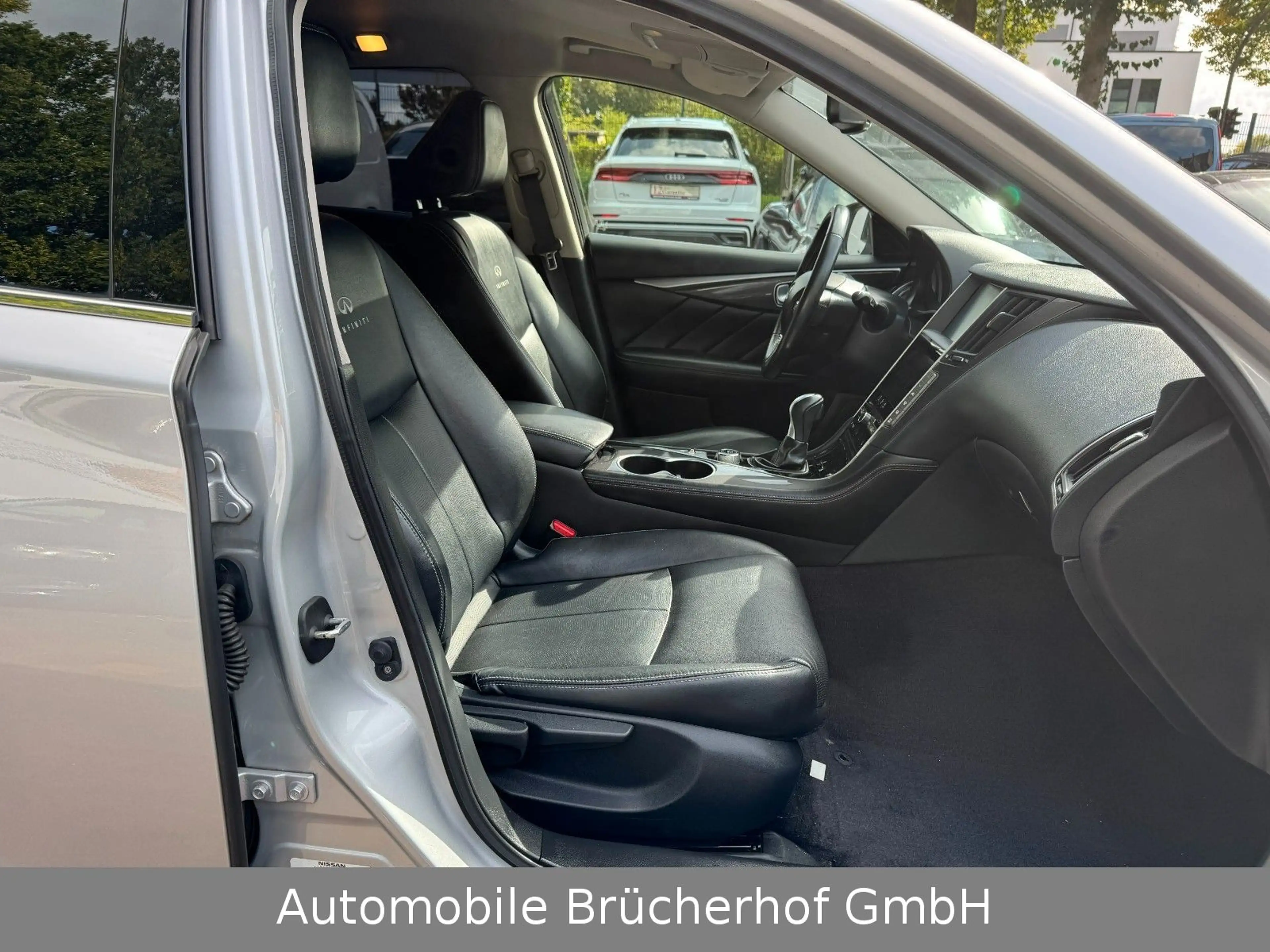 Infiniti Q50 2.2d Aut./Leder/Navi/LED/Kamera/8-fach ber. — photo 7