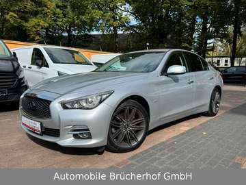 2.2d Aut./Leder/Navi/LED/Kamera/8-fach ber.