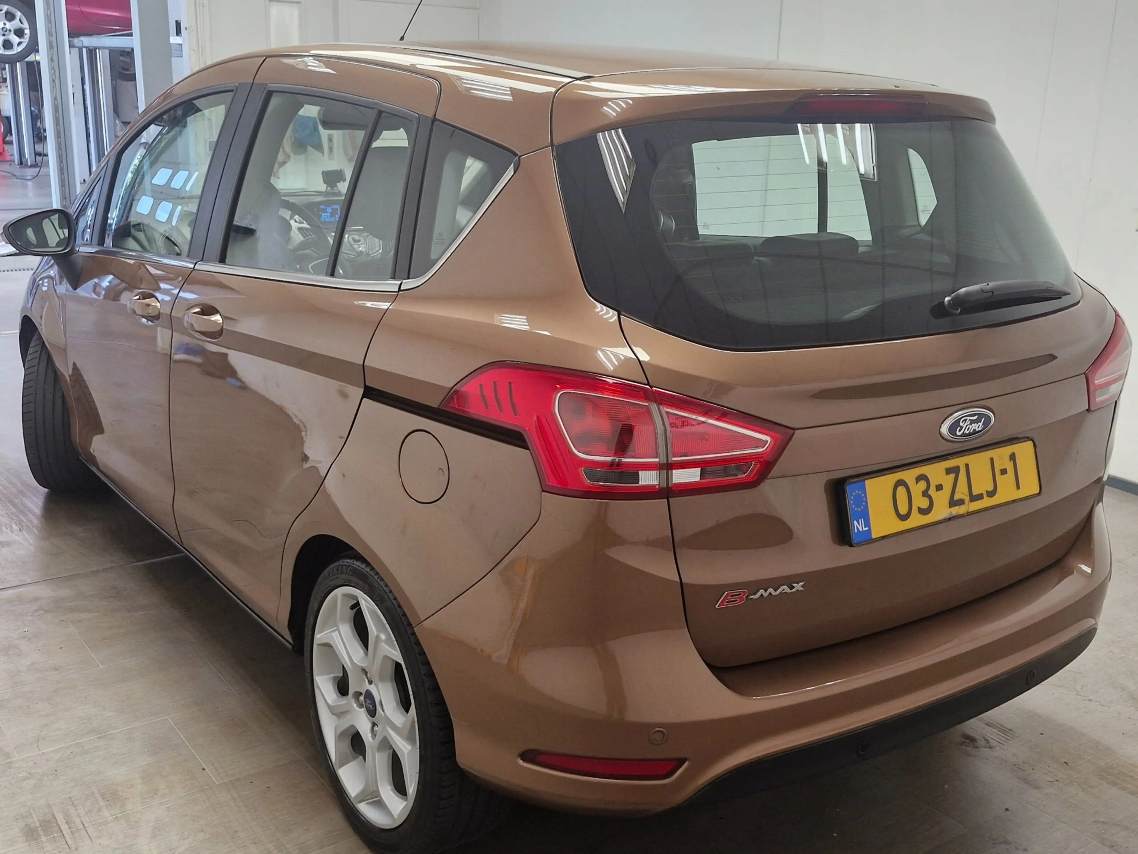 Ford B-Max 1.6 TI-VCT Titanium AUTOMAAT!!! AIRCO !!! NIEUWE A — photo 5