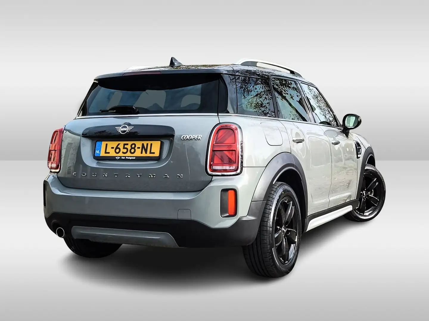 MINI Cooper Countryman Mini 1.5 Classic (136 PK) 1e-Eig. & Keurig-Onderh. Grijs - 2