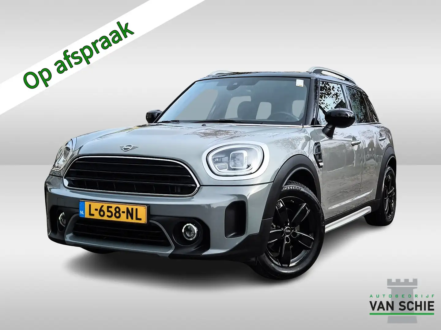 MINI Cooper Countryman Mini 1.5 Classic (136 PK) 1e-Eig. & Keurig-Onderh. Grijs - 1