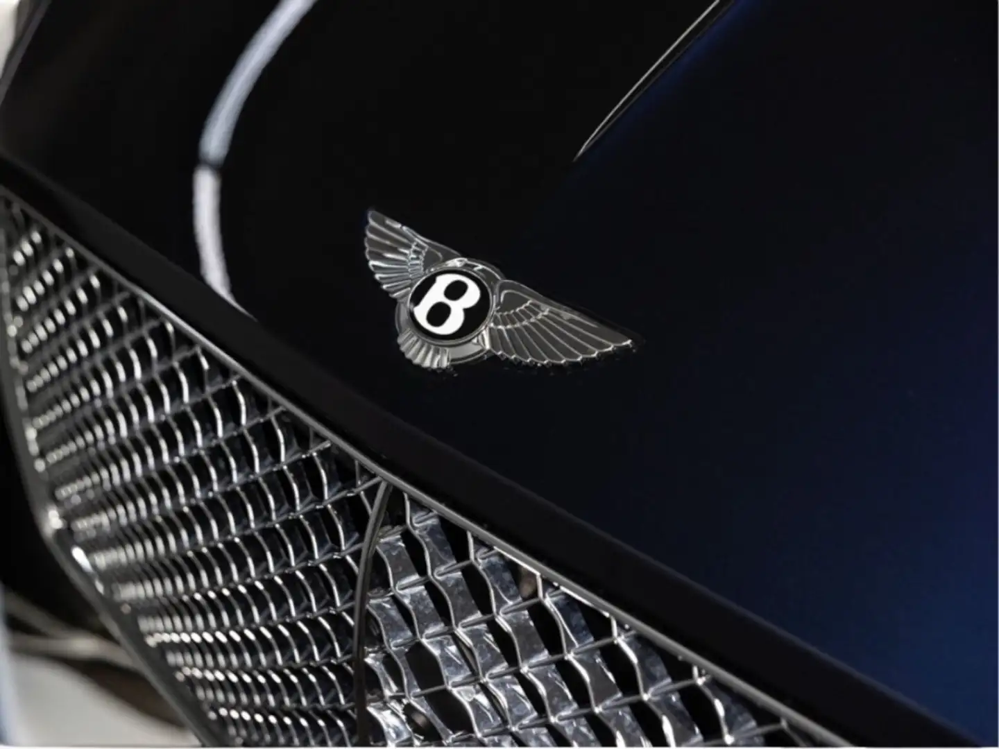 Bentley Continental GT V8 Convertible Modrá - 2