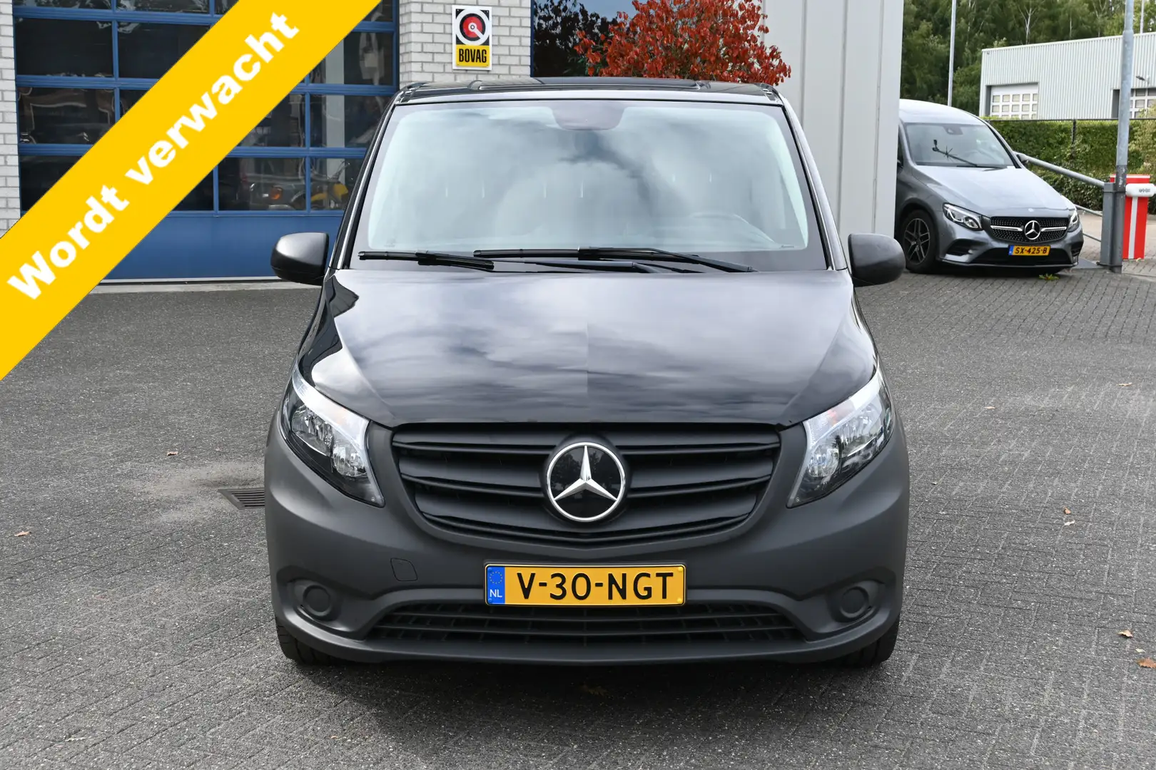 Mercedes-Benz Vito 116 CDI L2 Distronic, 2500 kg trekhaak, Audio 40 n Noir - 1
