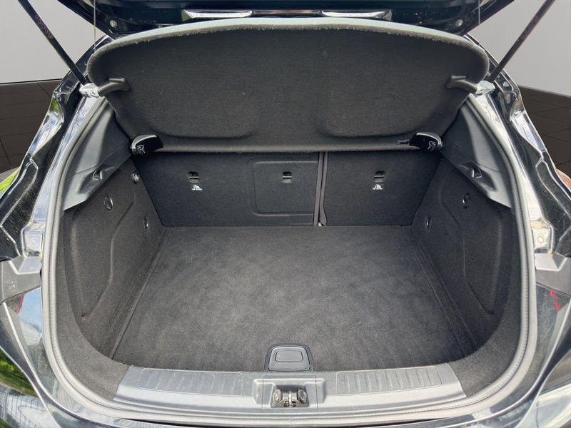 Infiniti Q30 1.5 d Sport NAVI/PANO/SHZ — photo 11