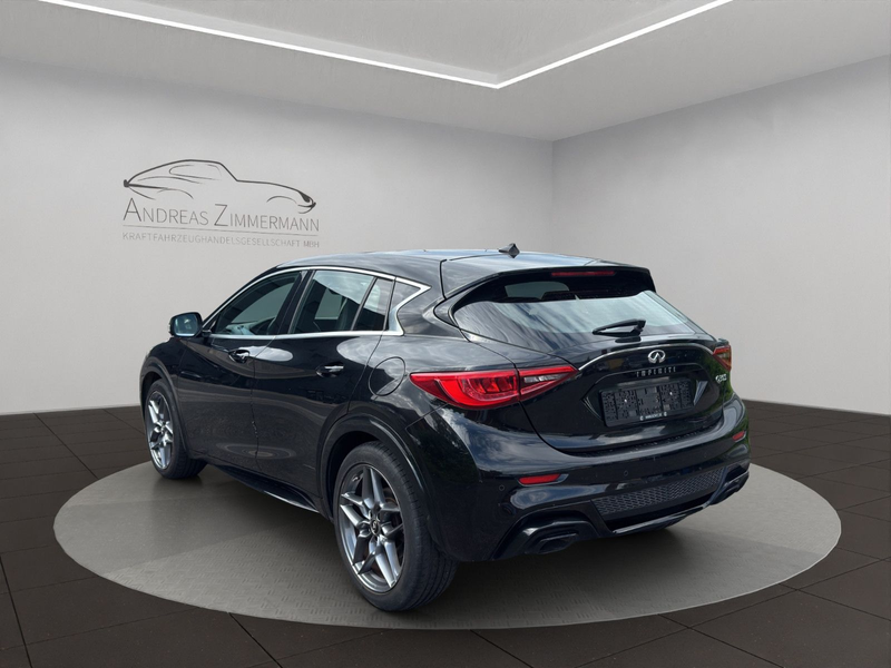 Infiniti Q30 1.5 d Sport NAVI/PANO/SHZ — photo 3