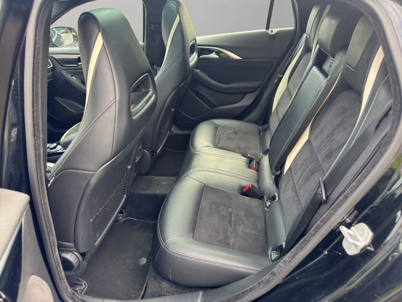 Infiniti Q30 1.5 d Sport NAVI/PANO/SHZ — photo 10