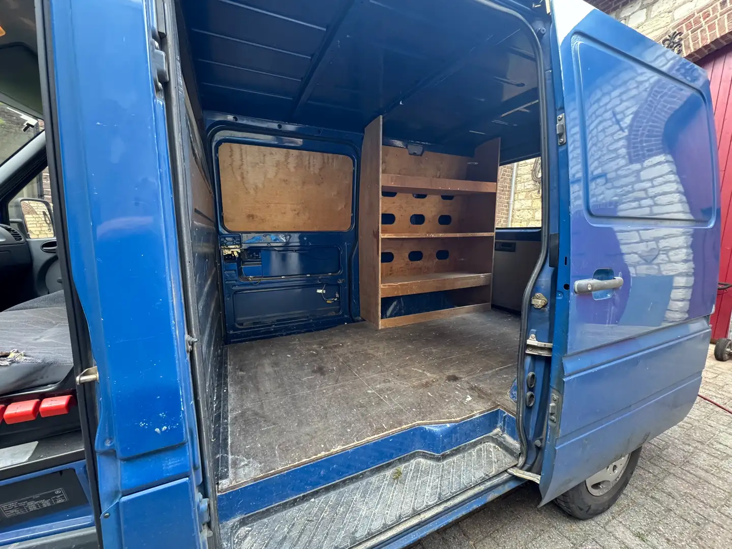 Mercedes-Benz Sprinter 213 Blauw - 2