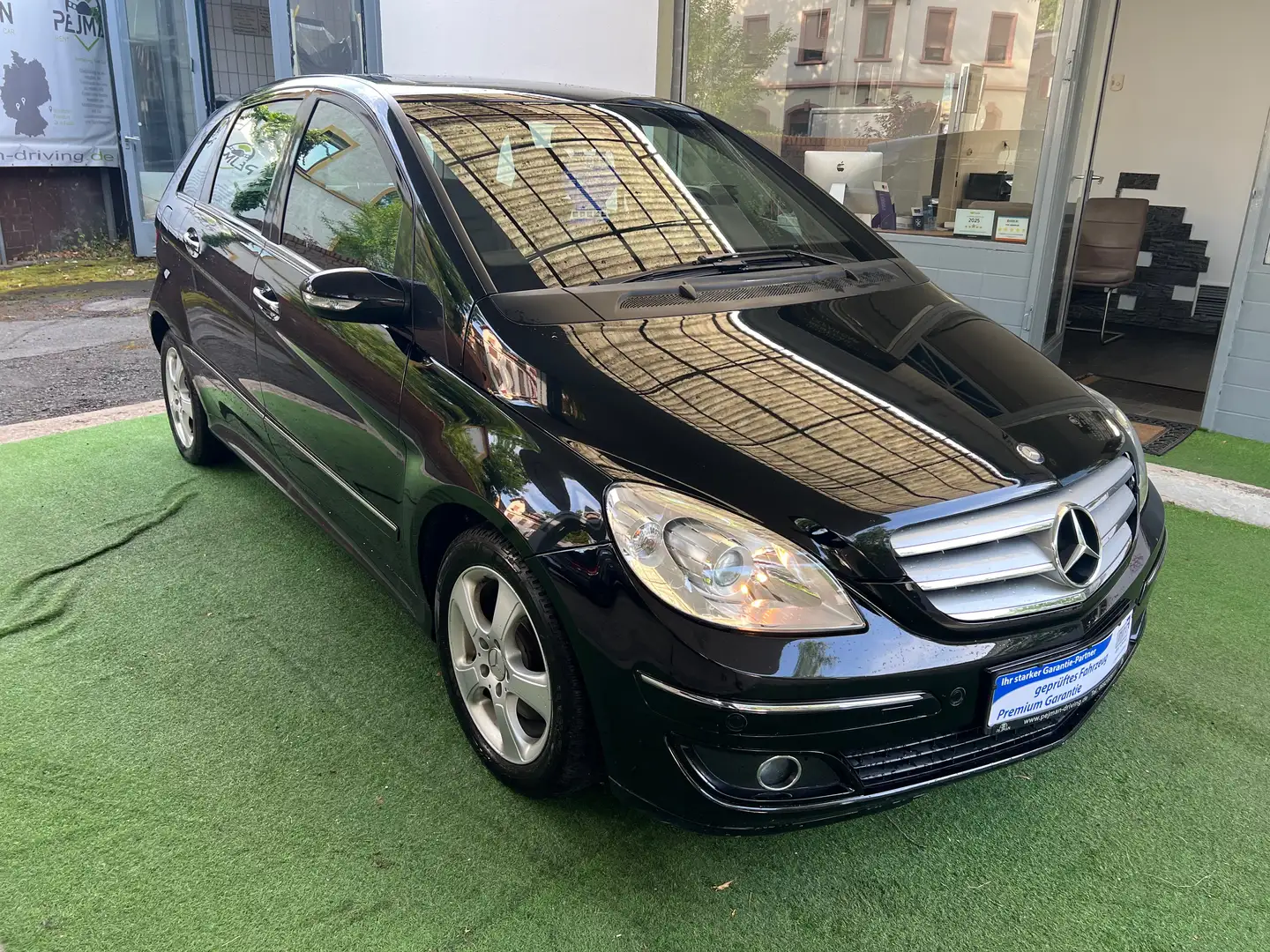 Mercedes-Benz B 200 B 200 KlimaA,PDC,MFL,EF,SHZ,XEN,TOP Schwarz - 1