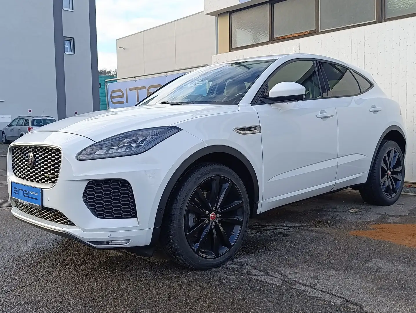 Jaguar E-Pace E-PACE R-Dynamic SE AWD Navi Leder LED Blanc - 1