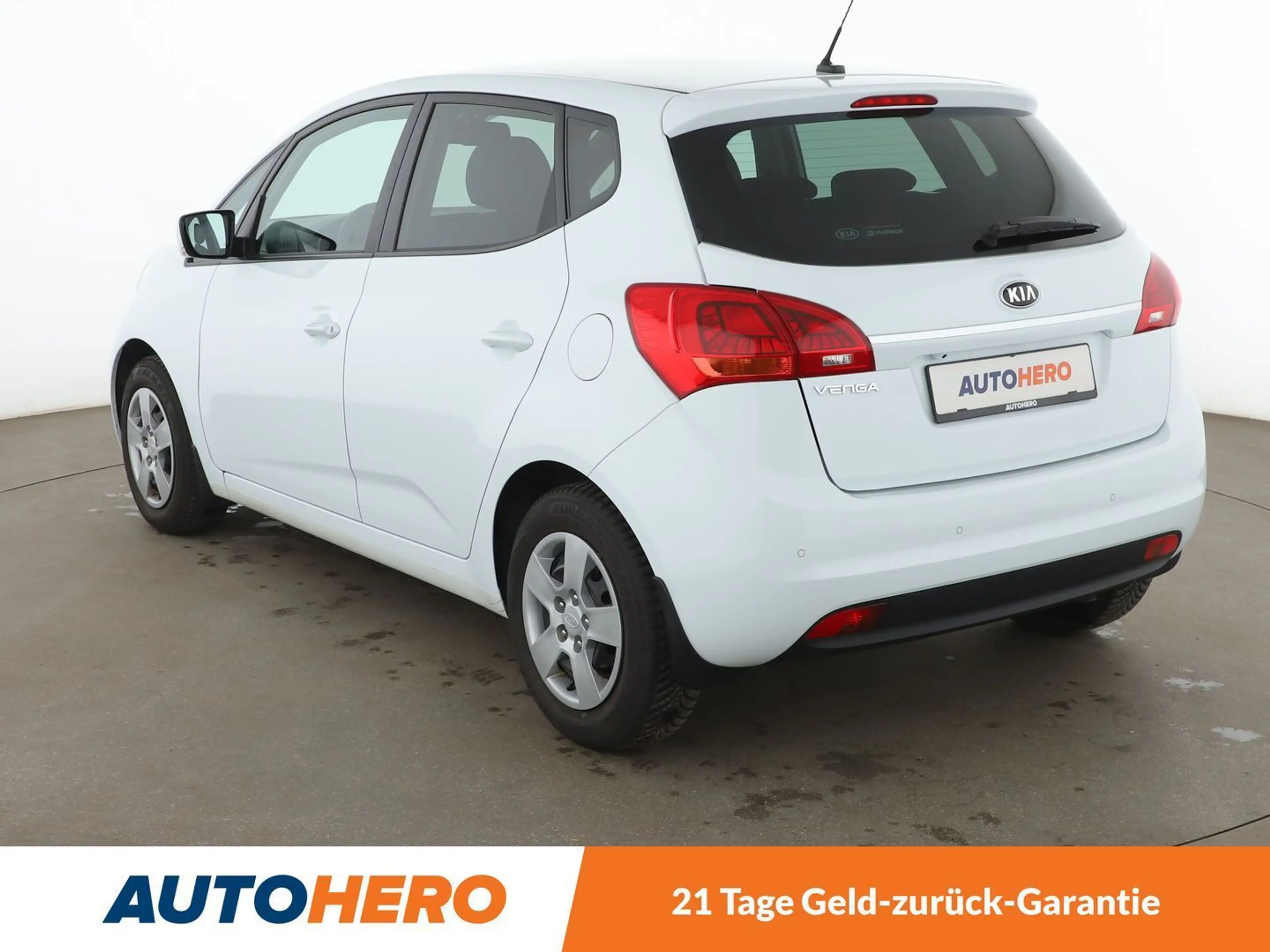 Kia Venga 1.6 Platinum Edition *CAM*PDC*SHZ*TEMPO*LHZ* — photo 4
