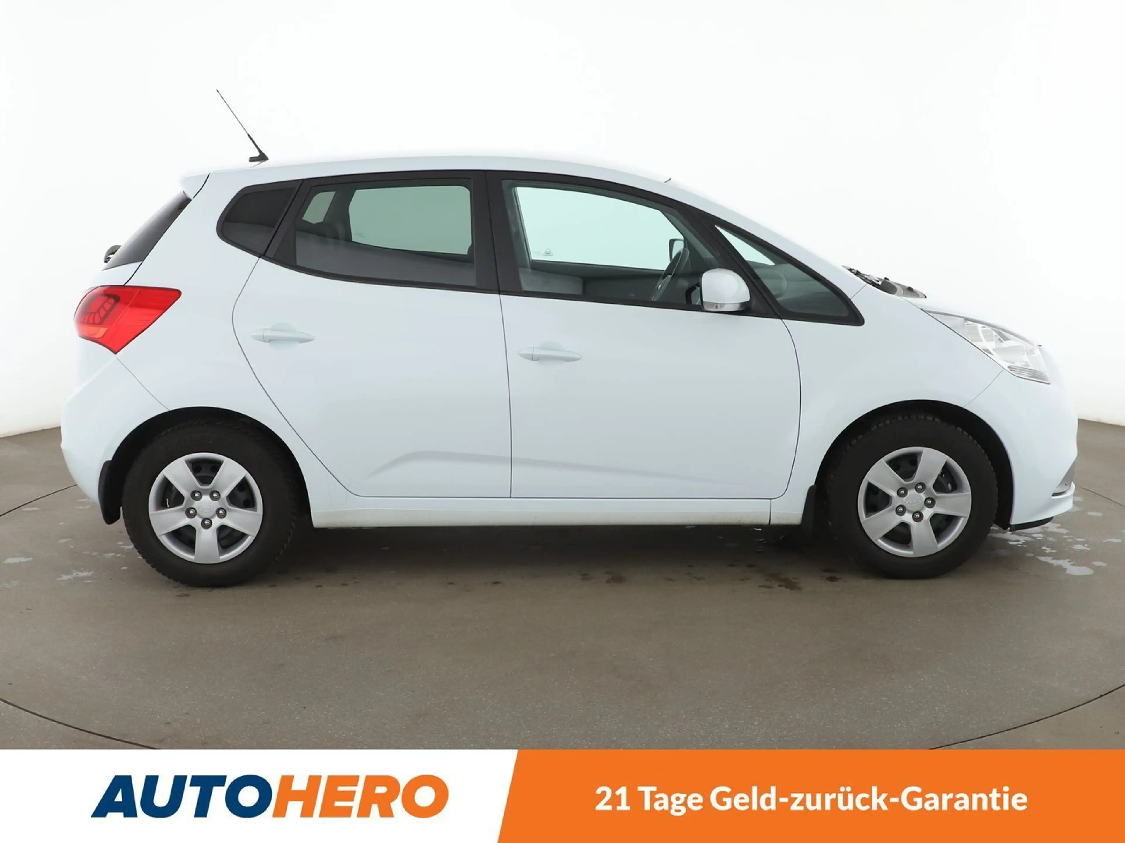 Kia Venga 1.6 Platinum Edition *CAM*PDC*SHZ*TEMPO*LHZ* — photo 7