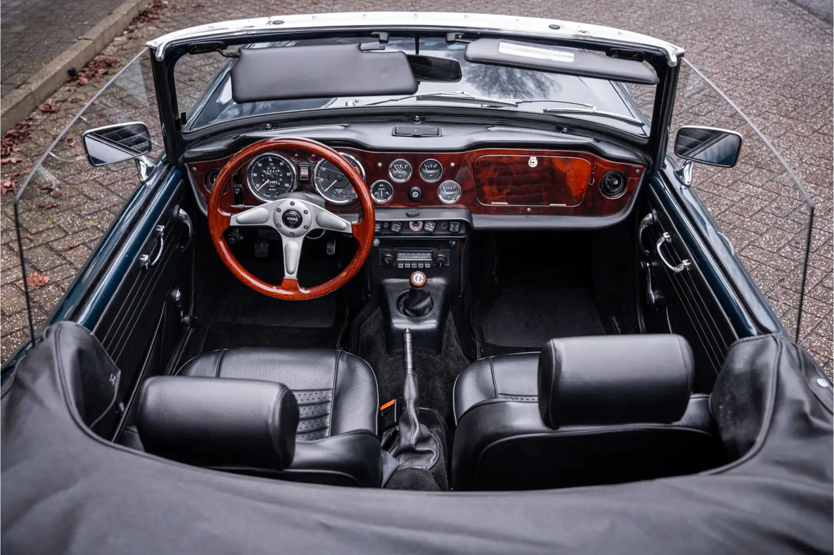 Triumph TR6 Soft Top ** RVS Uitlaat ** Spaakwielen ** Zeer moo Grün - 2